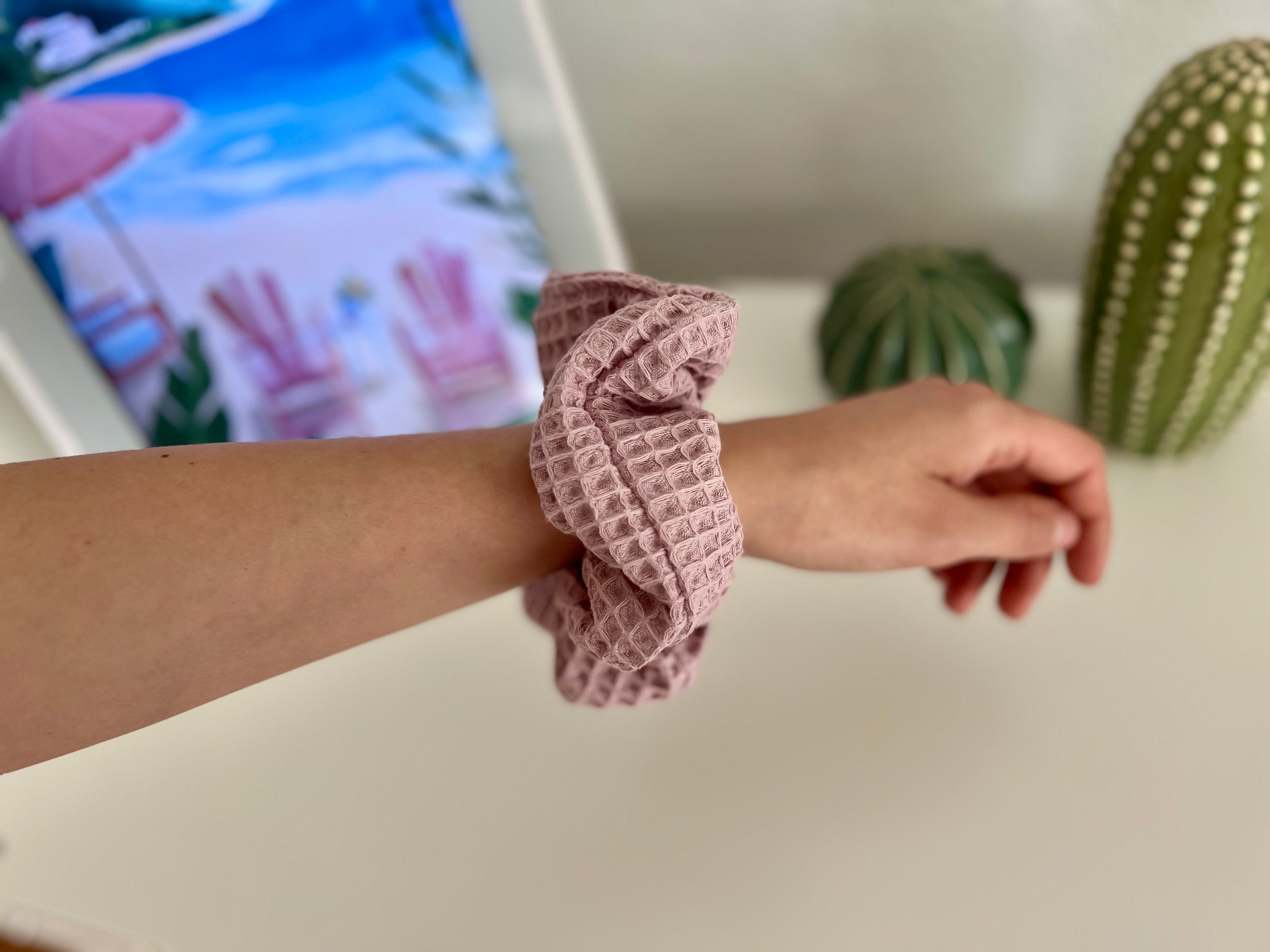 XL Scrunchie Waffle Rose