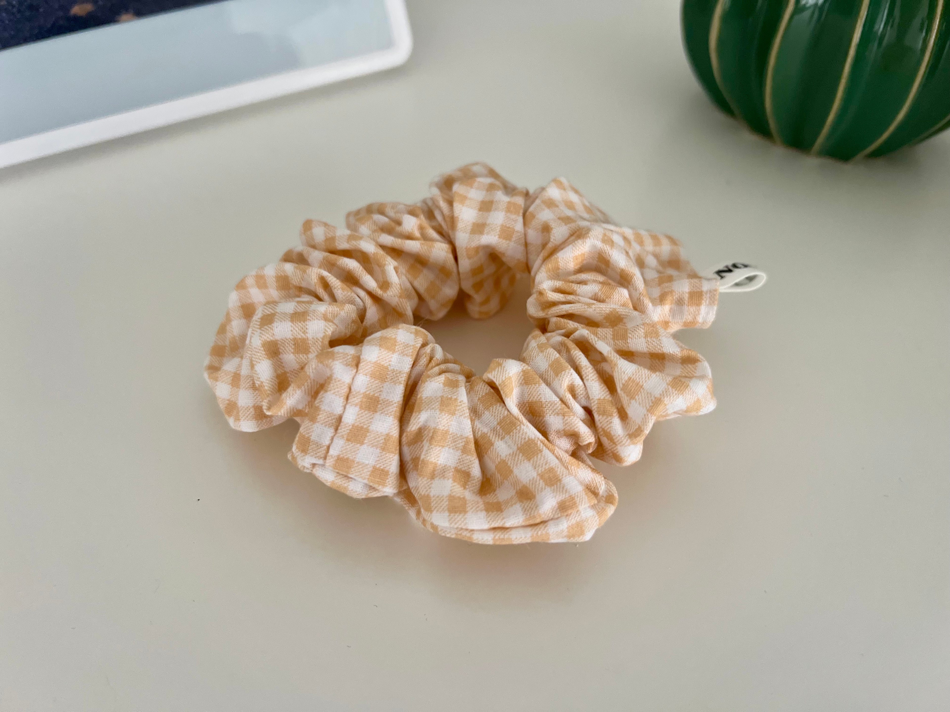 M Scrunchie Gingham Orange