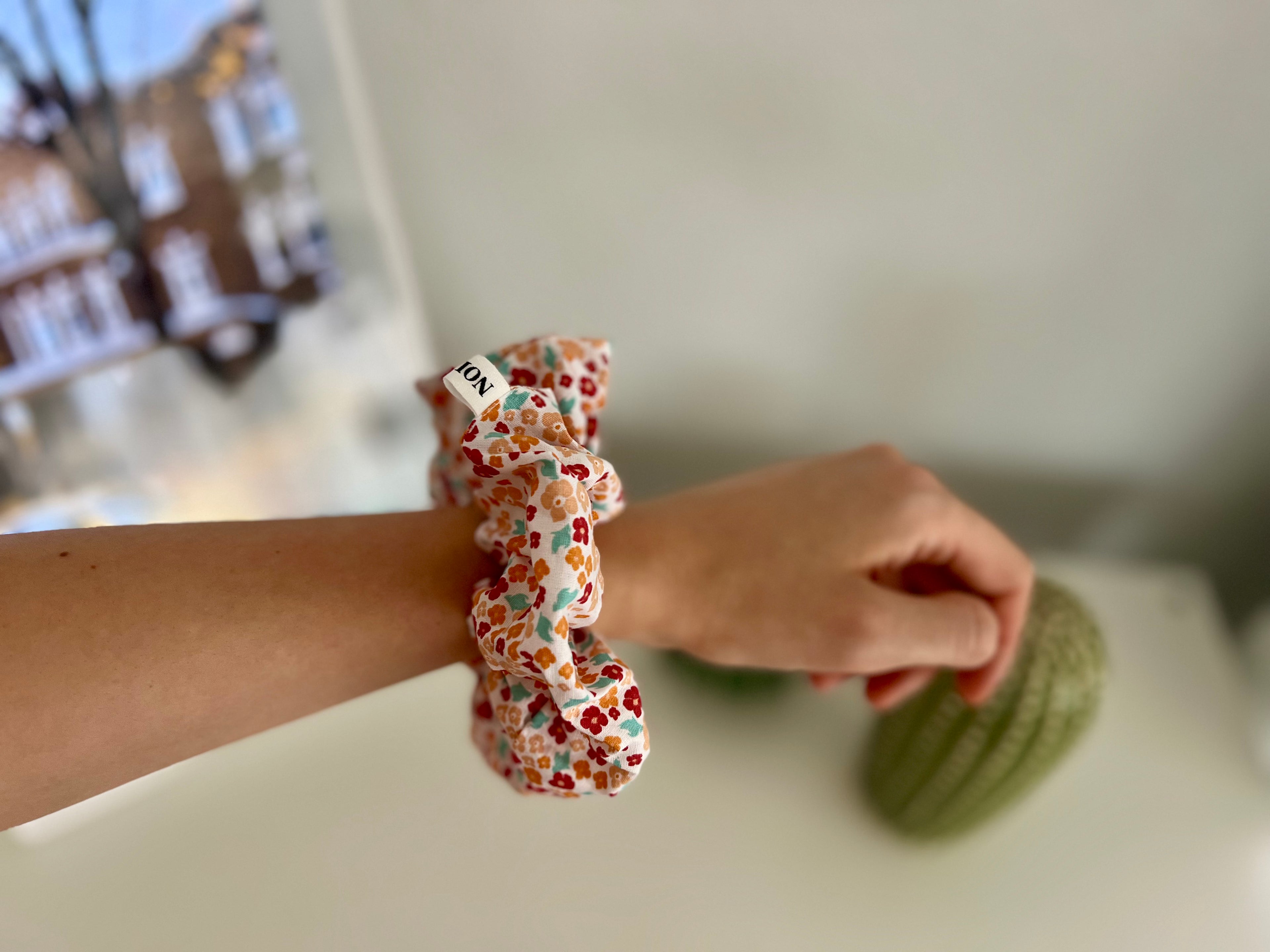 XL Scrunchie Orange Flowers